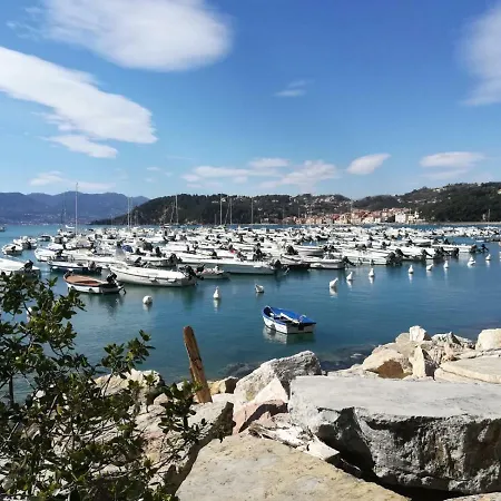 Lil House アパート ラ・スペツィア